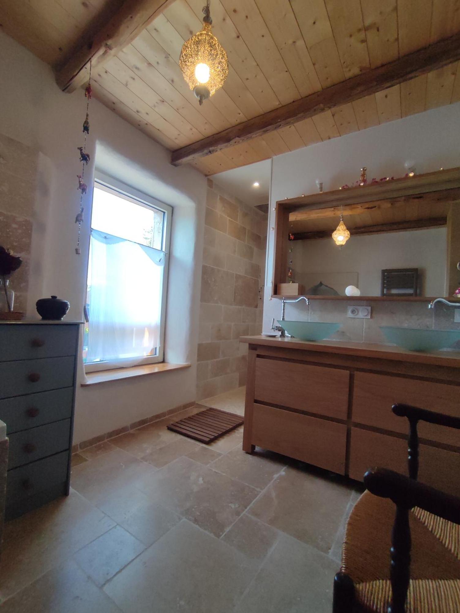 סנט-ז'וריו Chambre Atypique 2 Pers 200M Du Lac מראה חיצוני תמונה